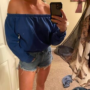 Off the shoulder Sweatshirt